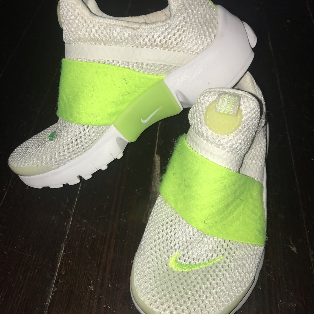 Nike presto lime green size (1y)